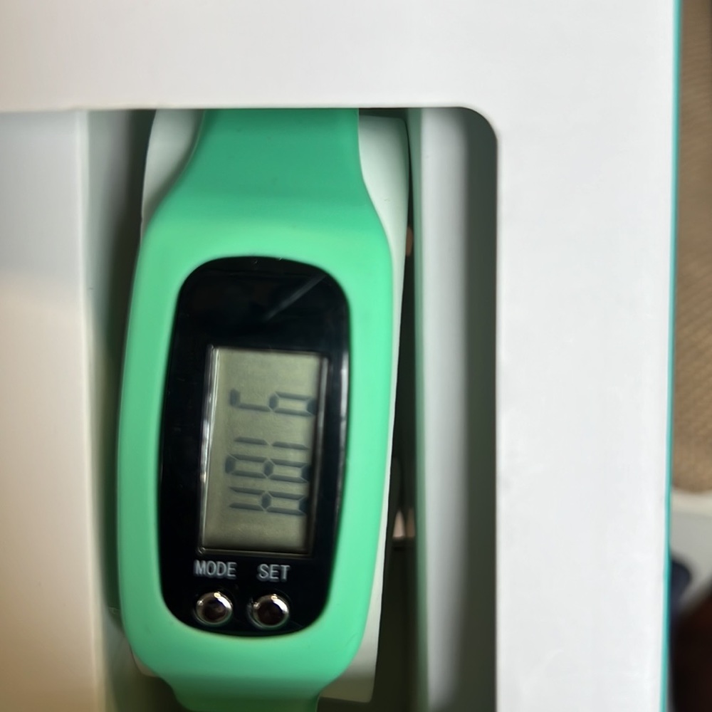Activity Tracker - Picture 5 of 6